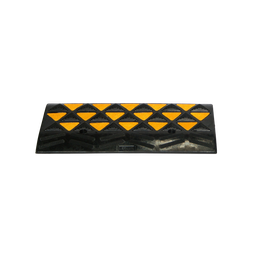 [KRR200] Recycled rubber kerb ramp hi-vis - 610mm Wide x 500mm Deep x 200mm High - 28kg